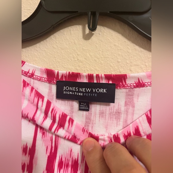Jones New York Pink and White Short Sleeve Top - Picture 3 of 4